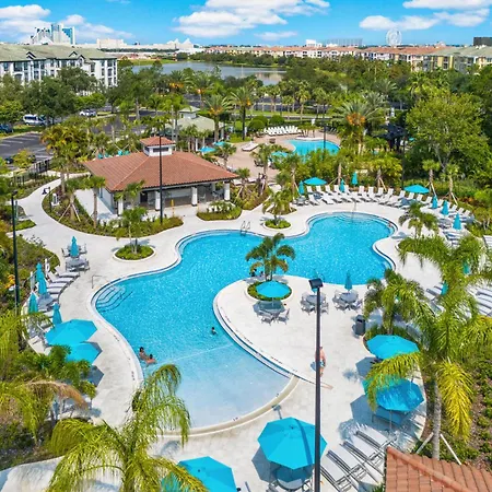Beautiful Modern Vista Cay Condo, Near Parks-2011